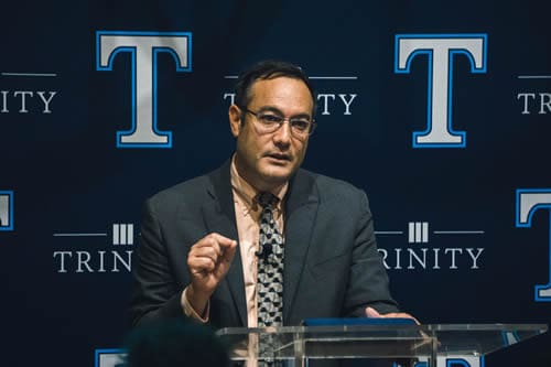 Trinity was pleased to welcome Dr. John Inazu, Ph.D., to campus in honor of Constitution Day. Inazu spoke on the topic of his most recent book, “Confident Pluralism: Surviving and Thriving Through Deep Difference”. 