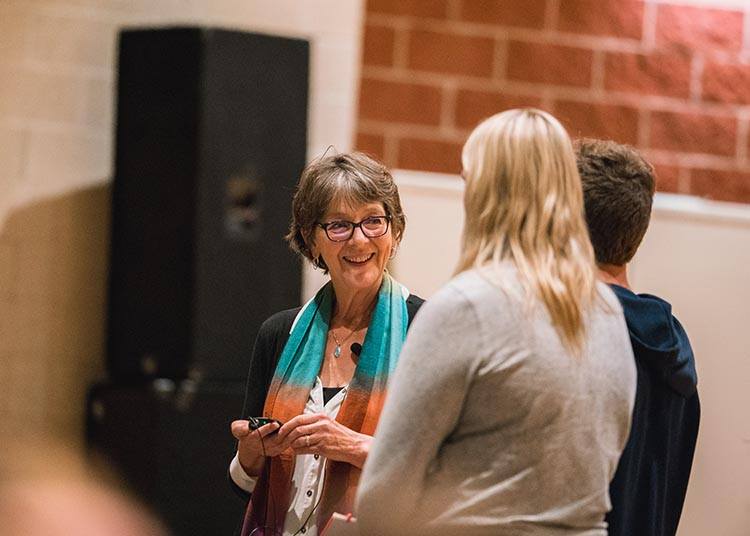 Marilyn McEntyre, a writer and professor of medical humanities at the University of California, Berkeley-University of California, San Francisco Joint Medical Program, presented the 2017 Freshman Lecture.