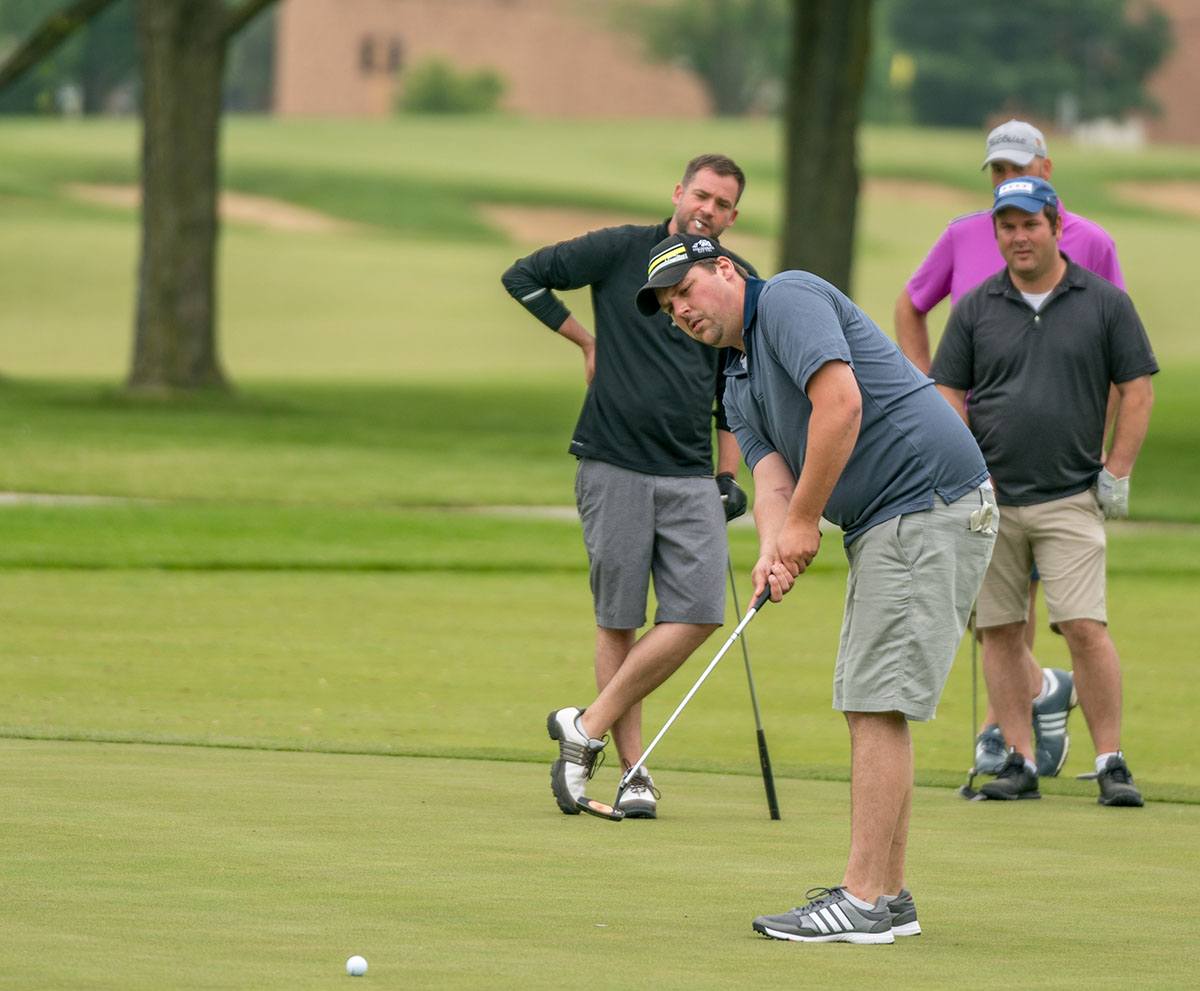 Alumni Golf Outing