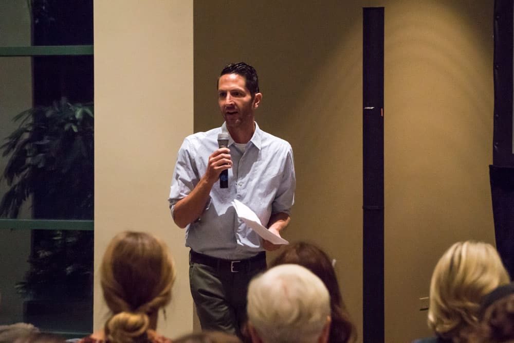 Josh Larsen '96, filmmaker, returns to campus to talk experiences.