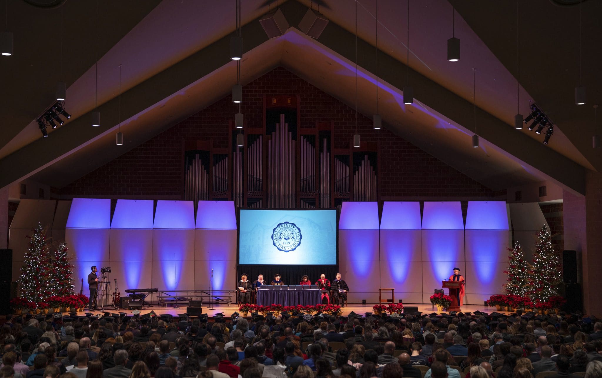 With pride and celebration, Trinity held its Fall Semester 2018 commencement ceremony on Dec. 15 in Ozinga Chapel Auditorium.