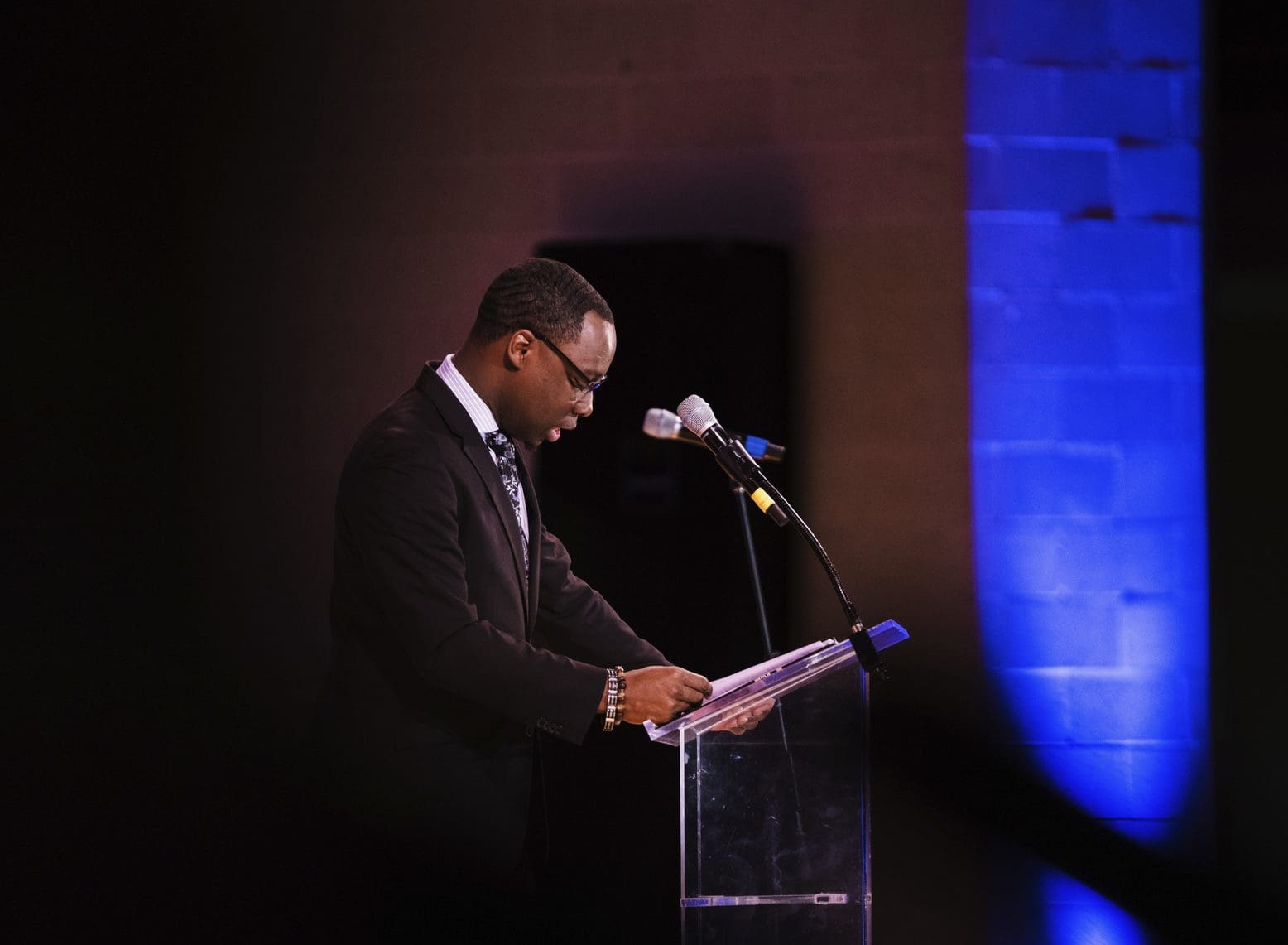 Beale delivering speech at Martin Luther King Jr. celebration