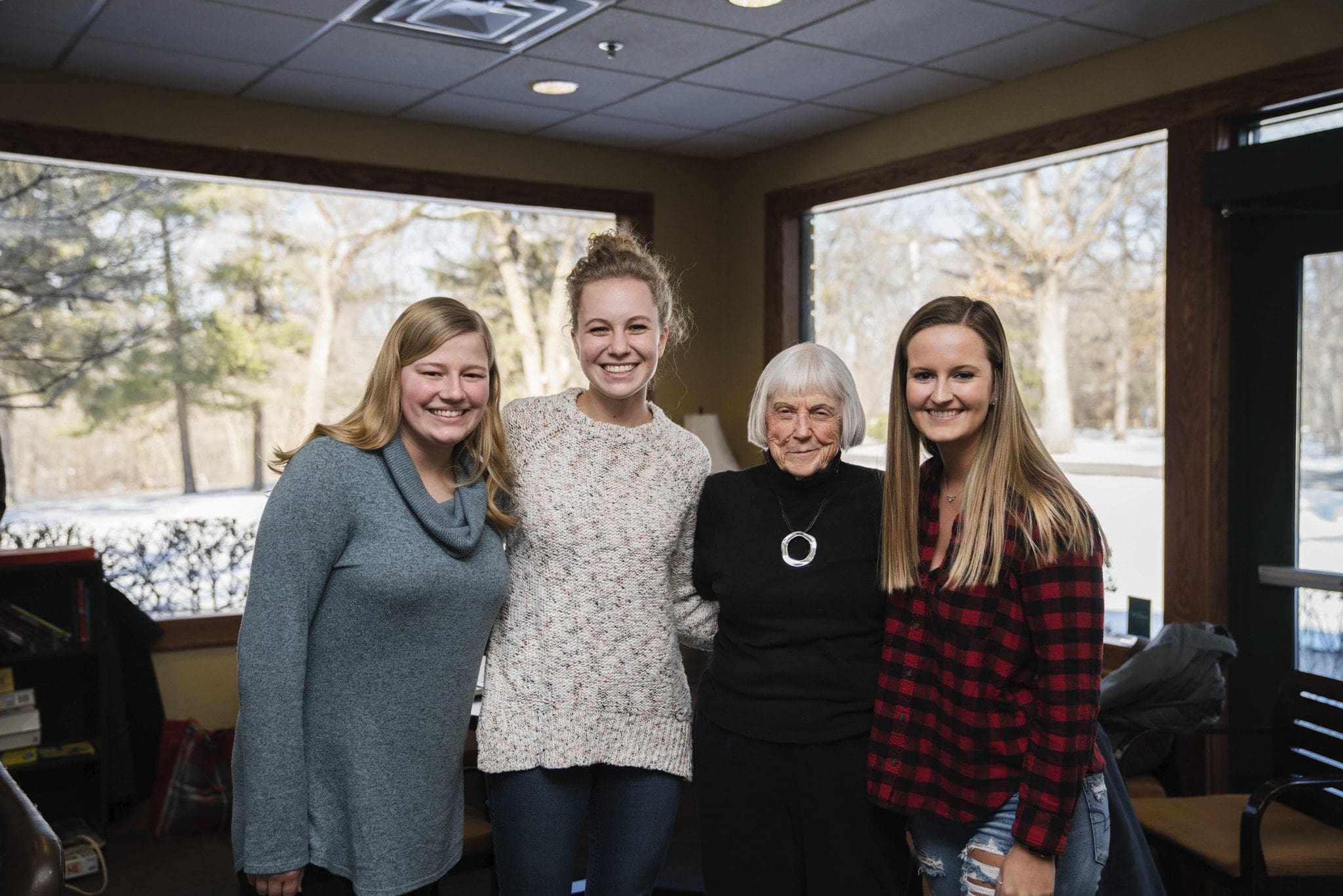 HIlda Ozinga and scholarship recipients