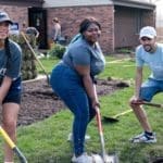 Love Palos: students doing volunteer work