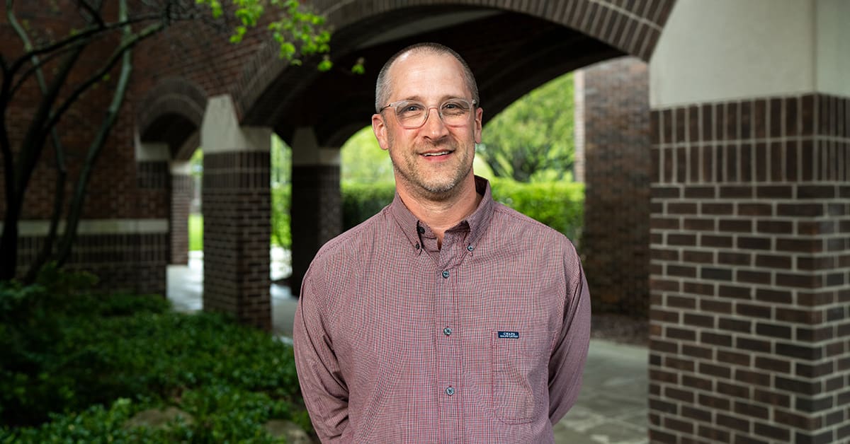 Dr. Timothy Hendrickson, Associate Professor of English, Department Chair, and Coordinator of Adjunct Care, was recently named Professor of the Year for 2024-25. Hendrickson will be honored at this year’s commencement ceremony, which will be held on Friday, May 3rd, at Ozinga Field in Crestwood, Illinois.